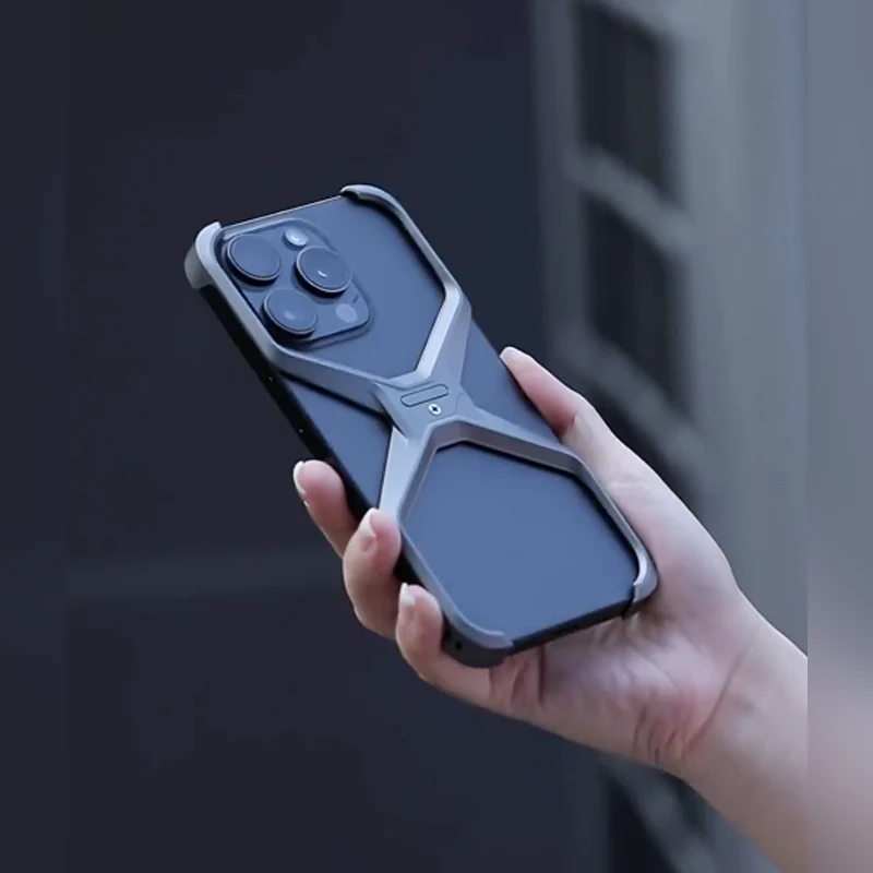 iPhone 12 Series Aluminum Alloy Hollow Cover iPhone